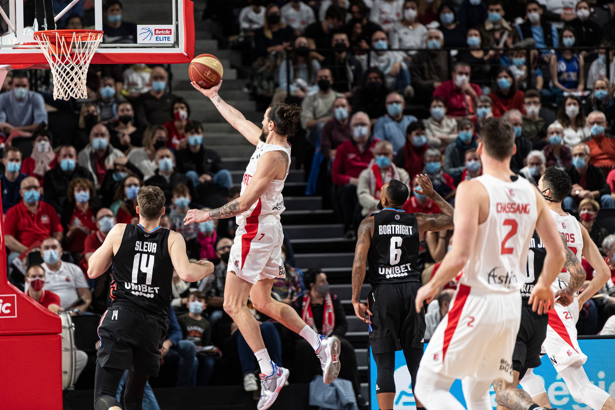 Paris et la JL Bourg comme seuls représentants français en EuroCup ?
