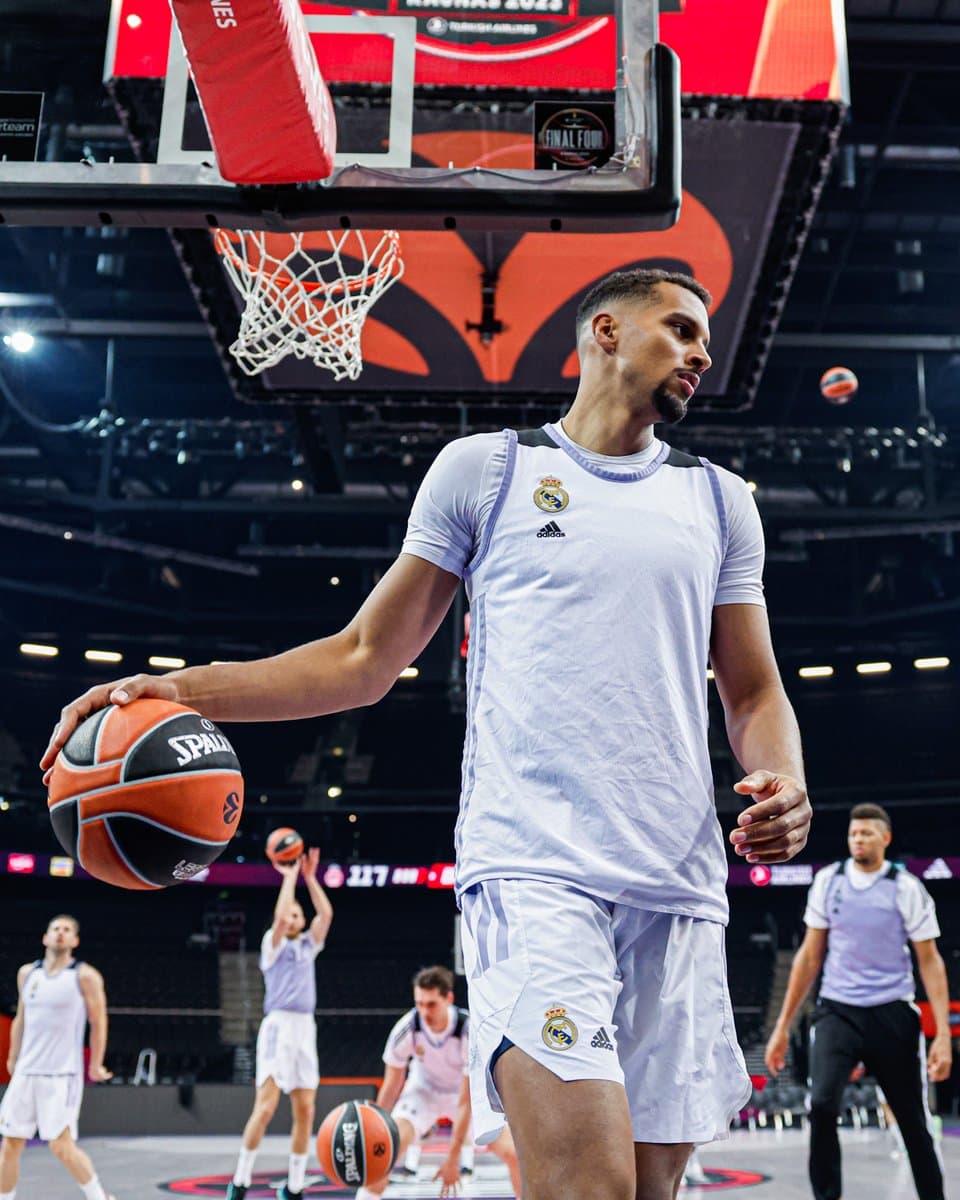 De prospect déchu à la finale de l’EuroLeague, comment Petr Cornelie a retourné sa carrière