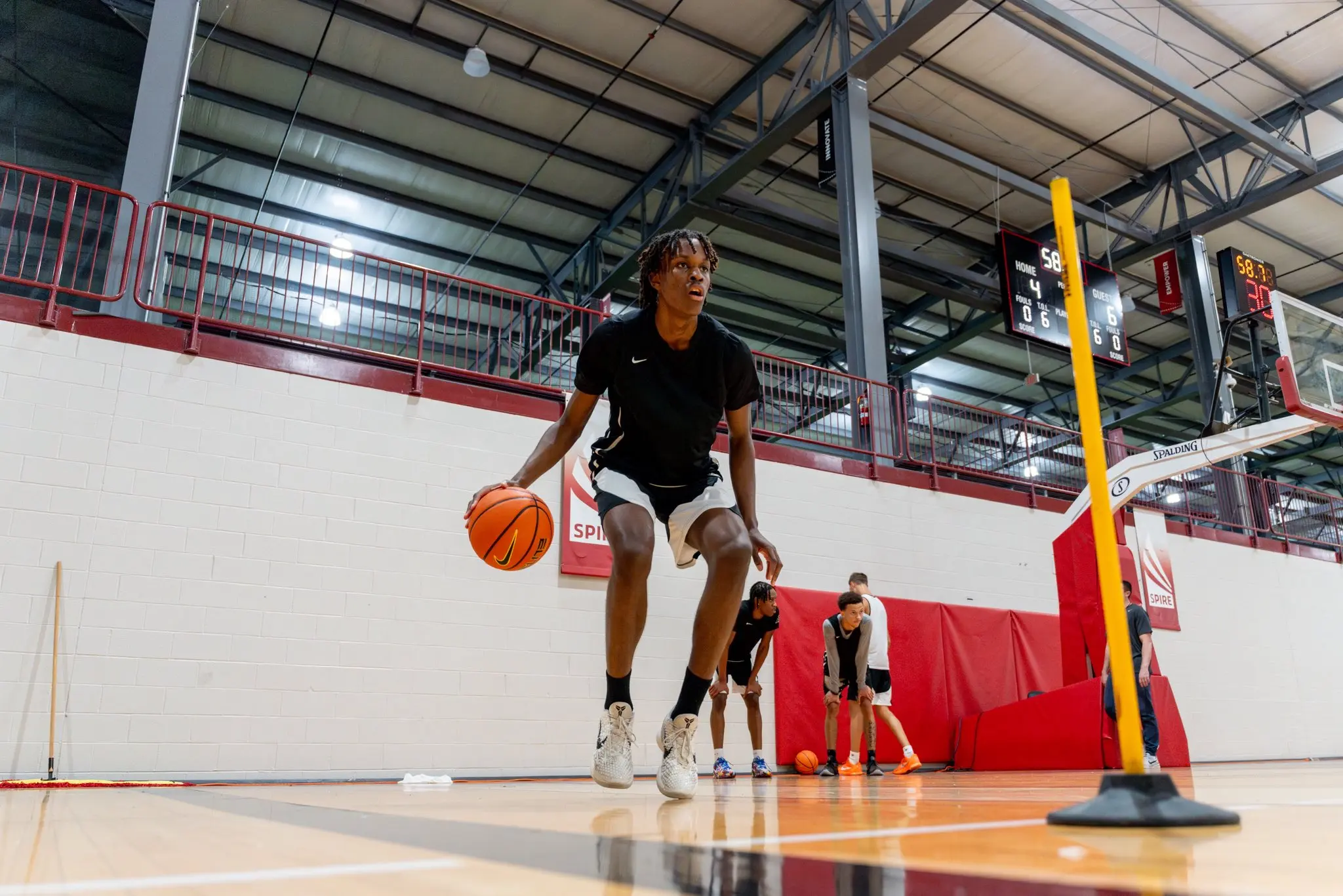 Formé à Limoges, Dorian Rinaldo-Komlan élu MVP du tournoi d’une superstar NBA