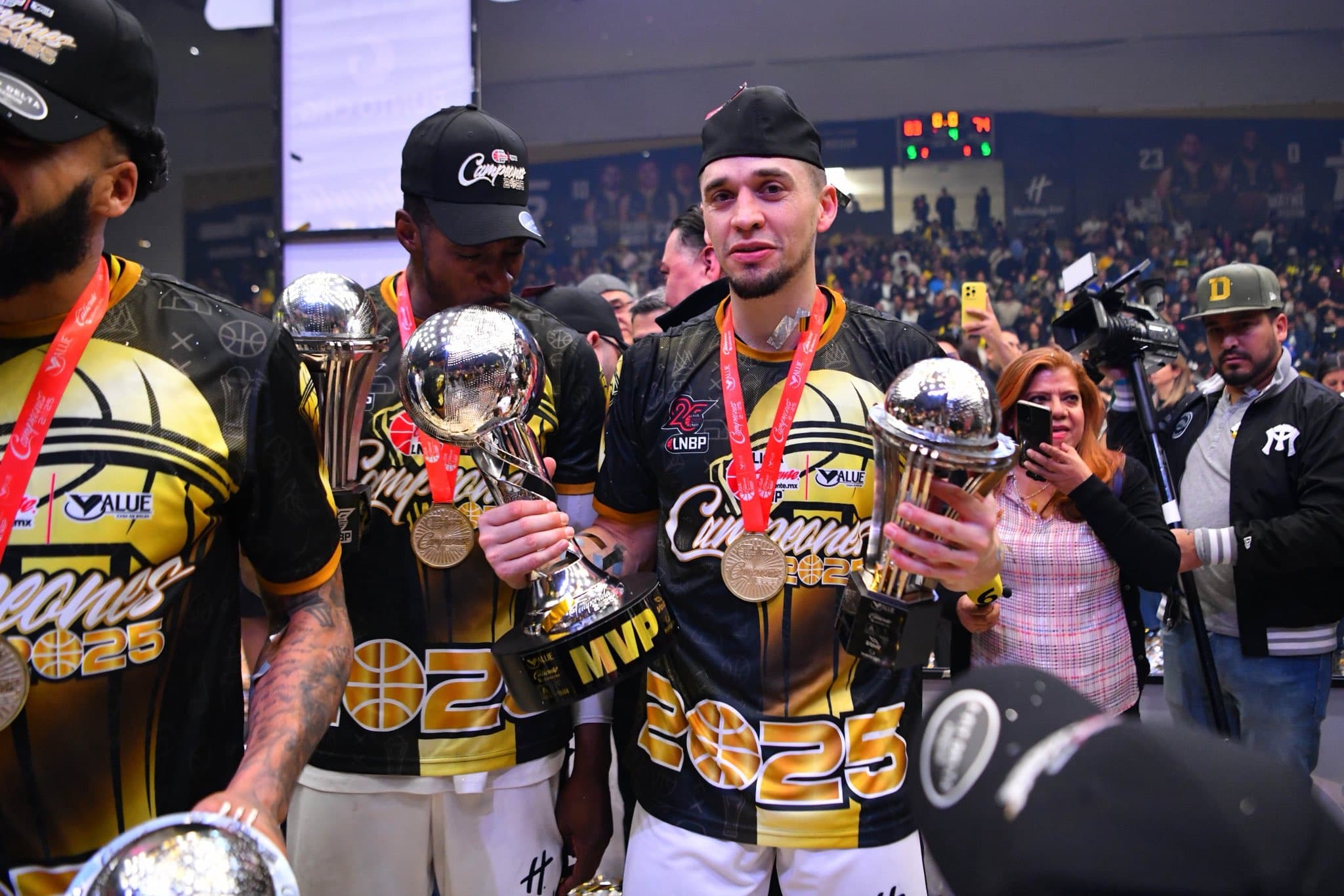 Brandon Paul champion du Mexique, un ancien du Mans couronné MVP de la finale