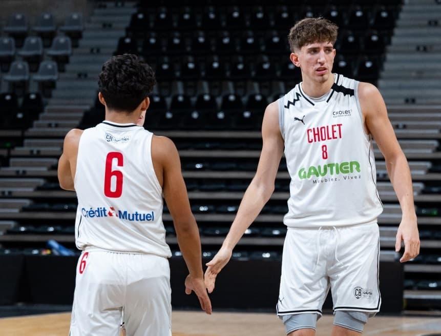 Cholet fait tomber le leader, la JL Bourg