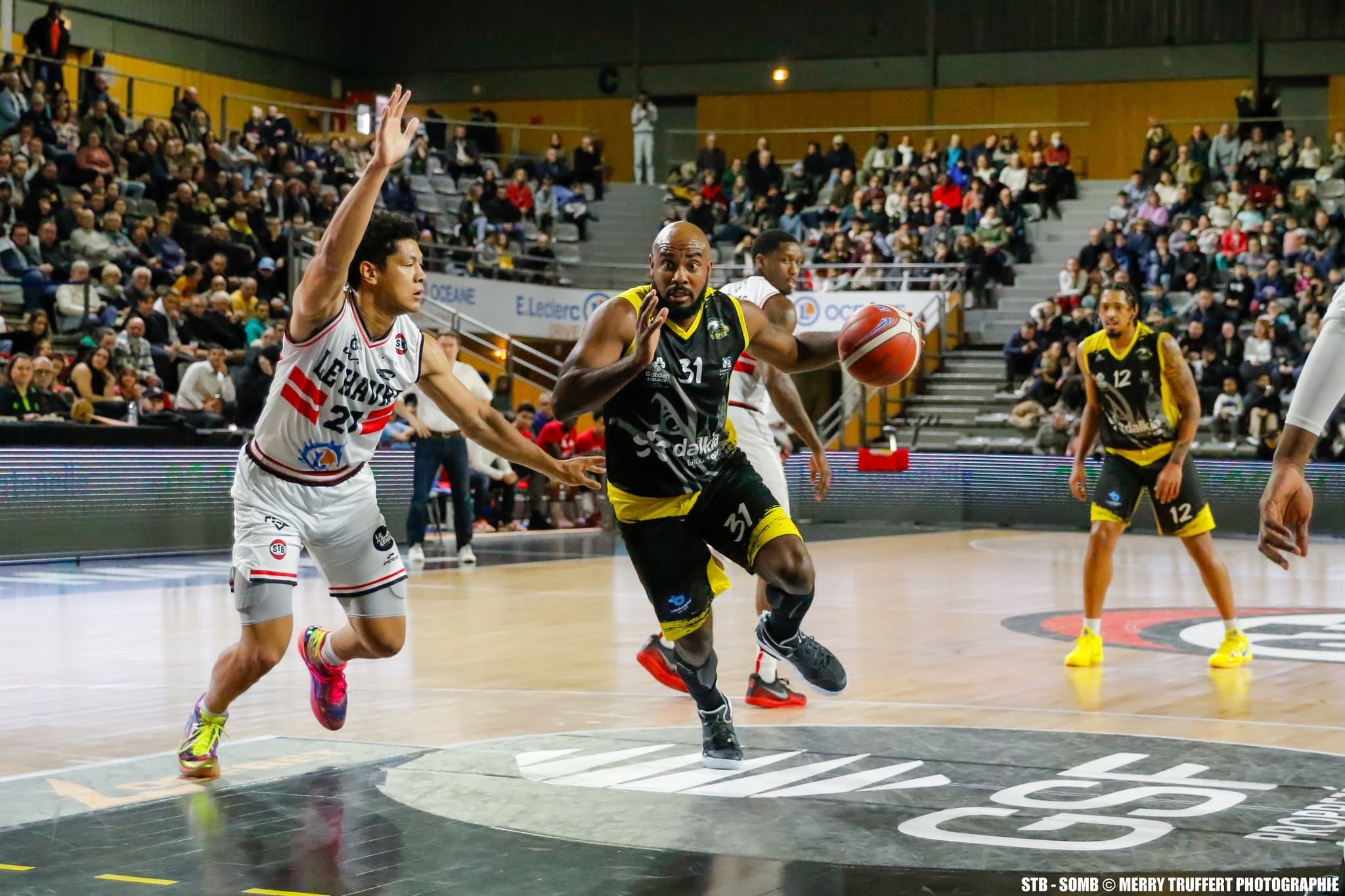 Boulogne-sur-Mer domine Feurs