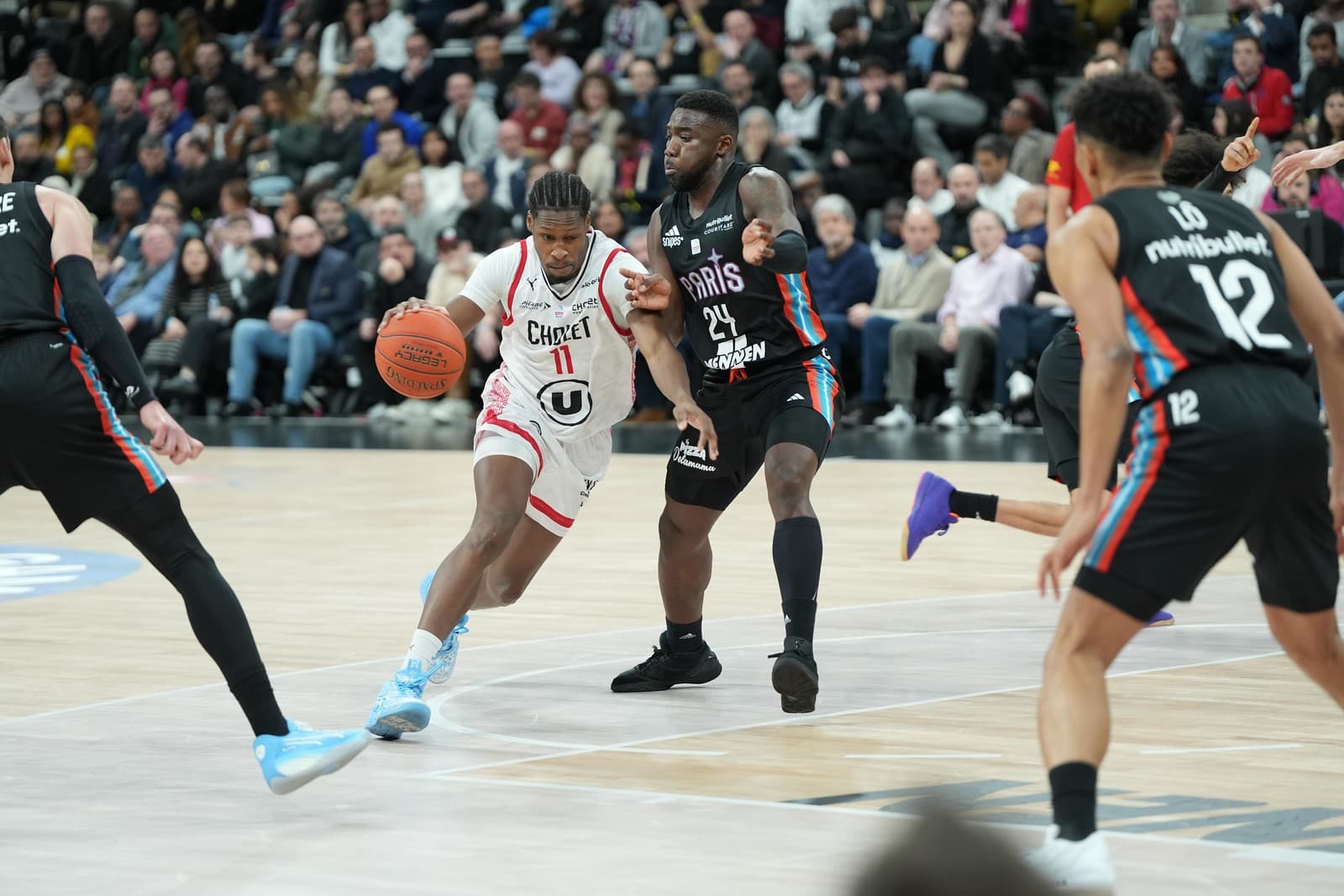 Gérald Ayayi XXL mais « s’en veut » dans la défaite face à l’ASVEL… avant d’affronter son frère en playoffs ?