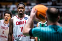 Gérald Ayayi et Cholet ont mal démarré en BCL