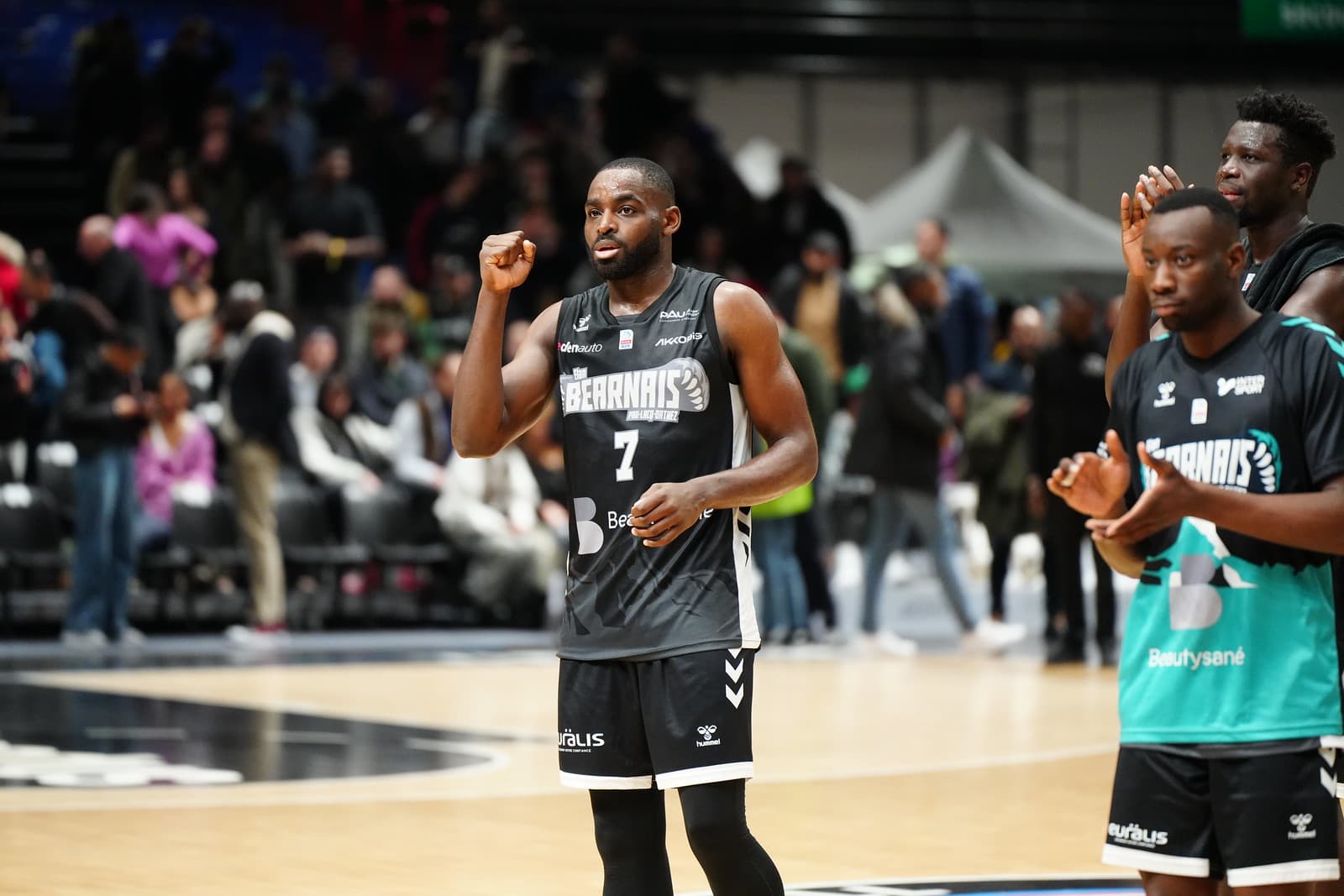 Giovan Oniangue va remplacer Dylan Affo Mama à Dijon