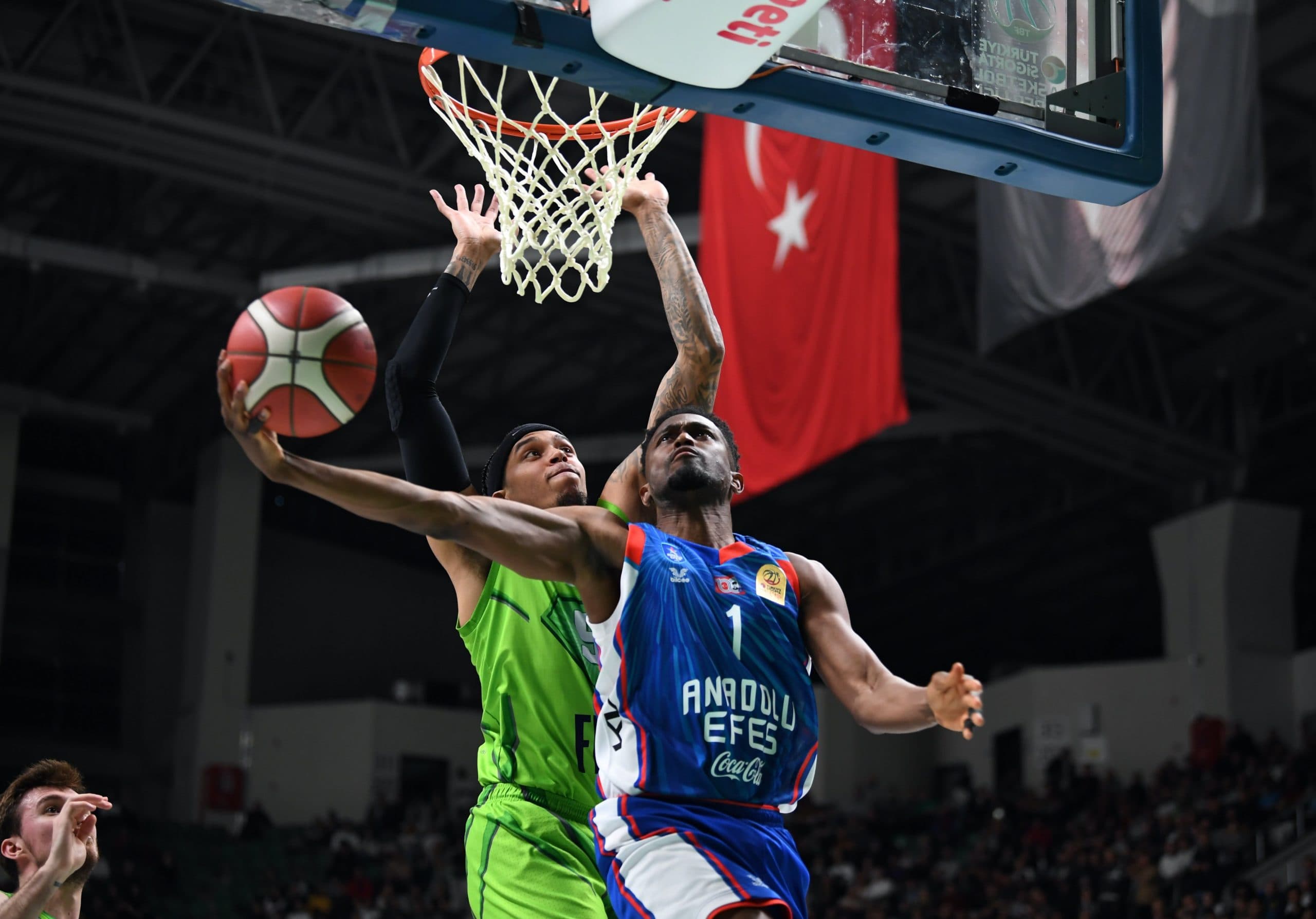 27 points et le tir de la victoire : le beau dimanche de Rodrigue Beaubois