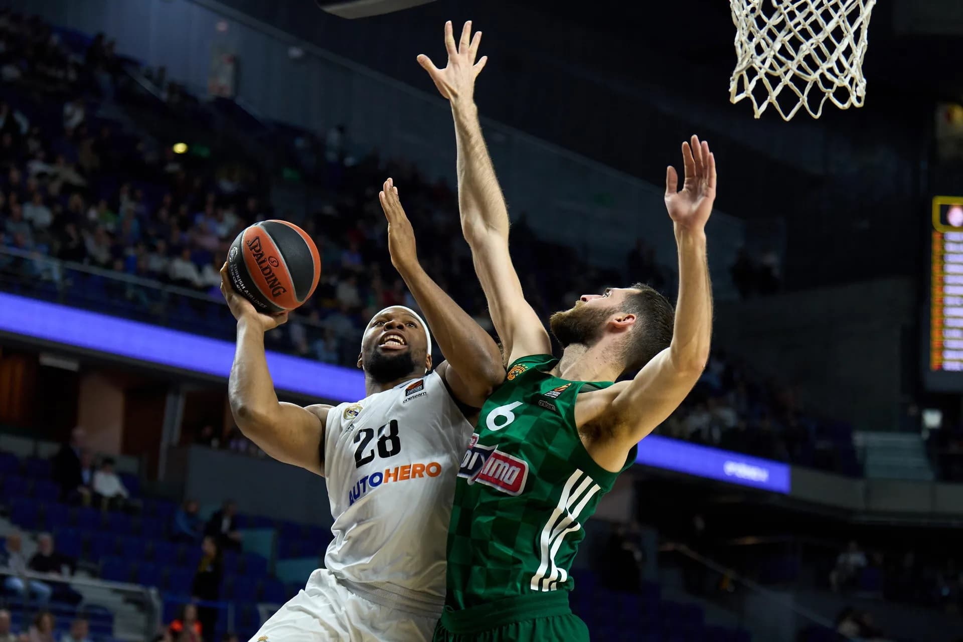 Guerschon Yabusele hyper efficace contre le Panathinaikos