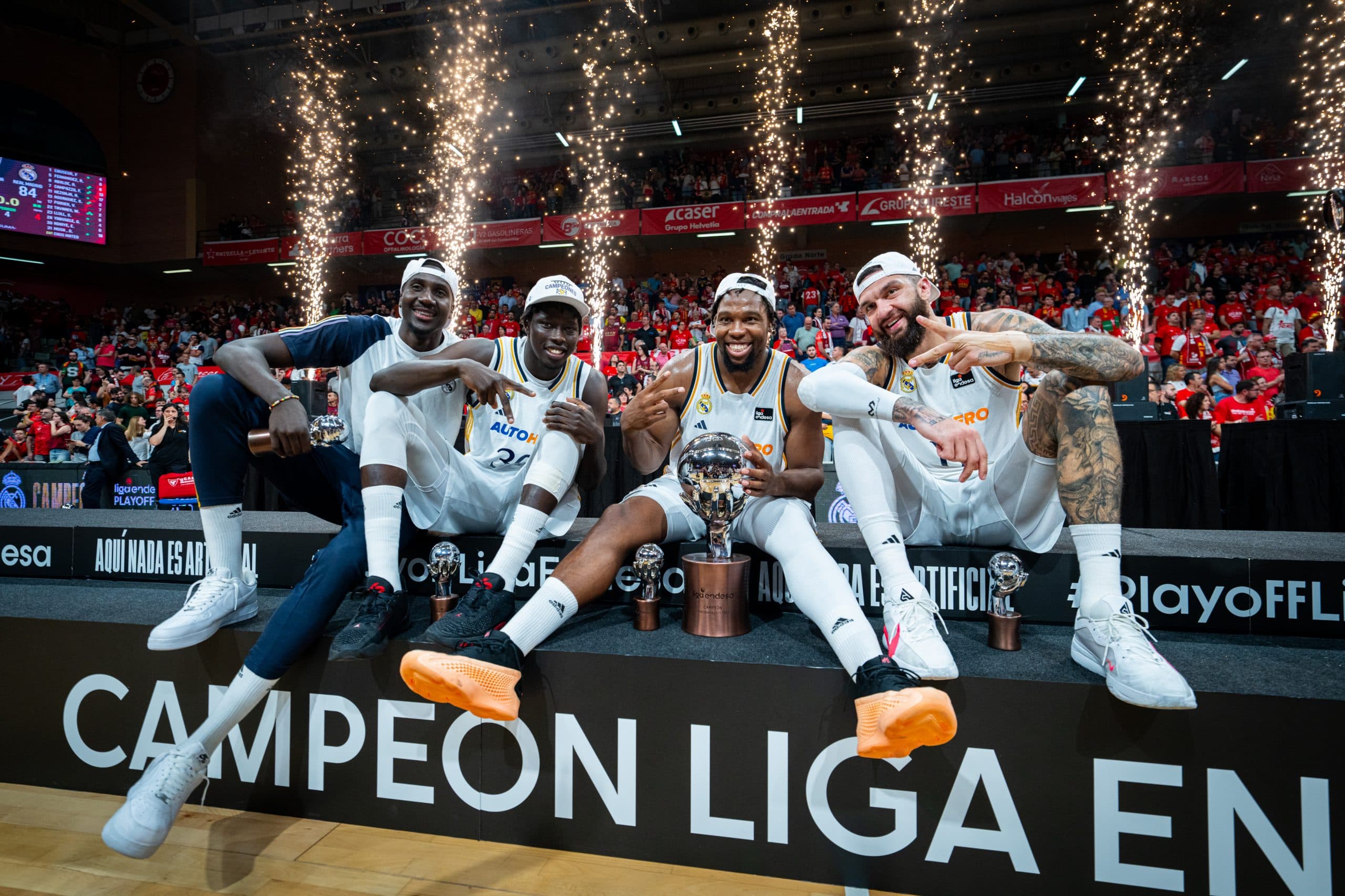 Le Real Madrid balaye Murcie et retrouve le titre de champion d’Espagne