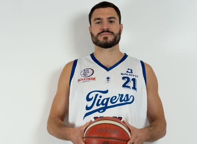 Guillaume Valayer change de club en Nationale 1 et retrouve le Sud-Ouest