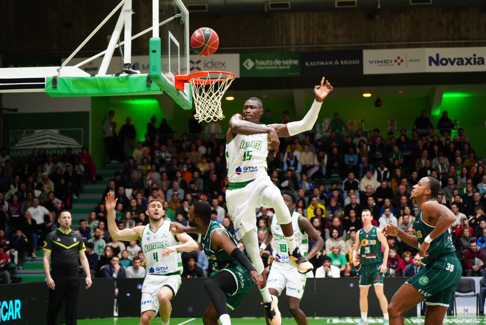 Nanterre enfonce Limoges, Cholet rebondit à Strasbourg