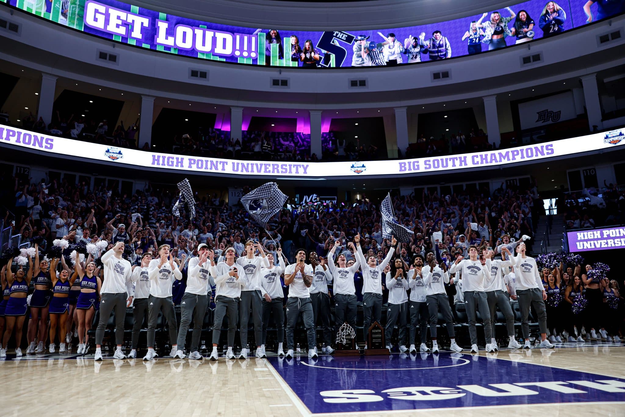 Seulement deux Français à la March Madness, Adama Bal et Maxime Raynaud au NIT