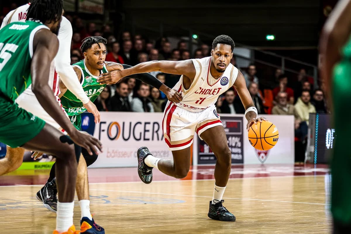 « C’était win or die » : Gérald Ayayi savoure l’exploit de Cholet Basket à Villeurbanne