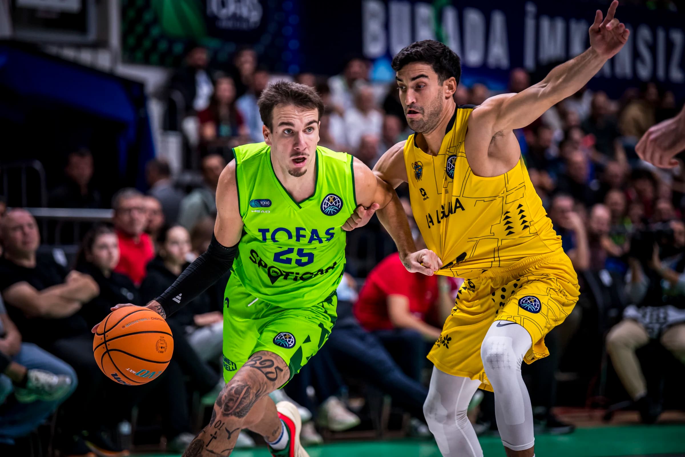 Avant de défier Cholet, Hugo Besson raconte la Turquie, Manisa et la reconstruction à Tofas