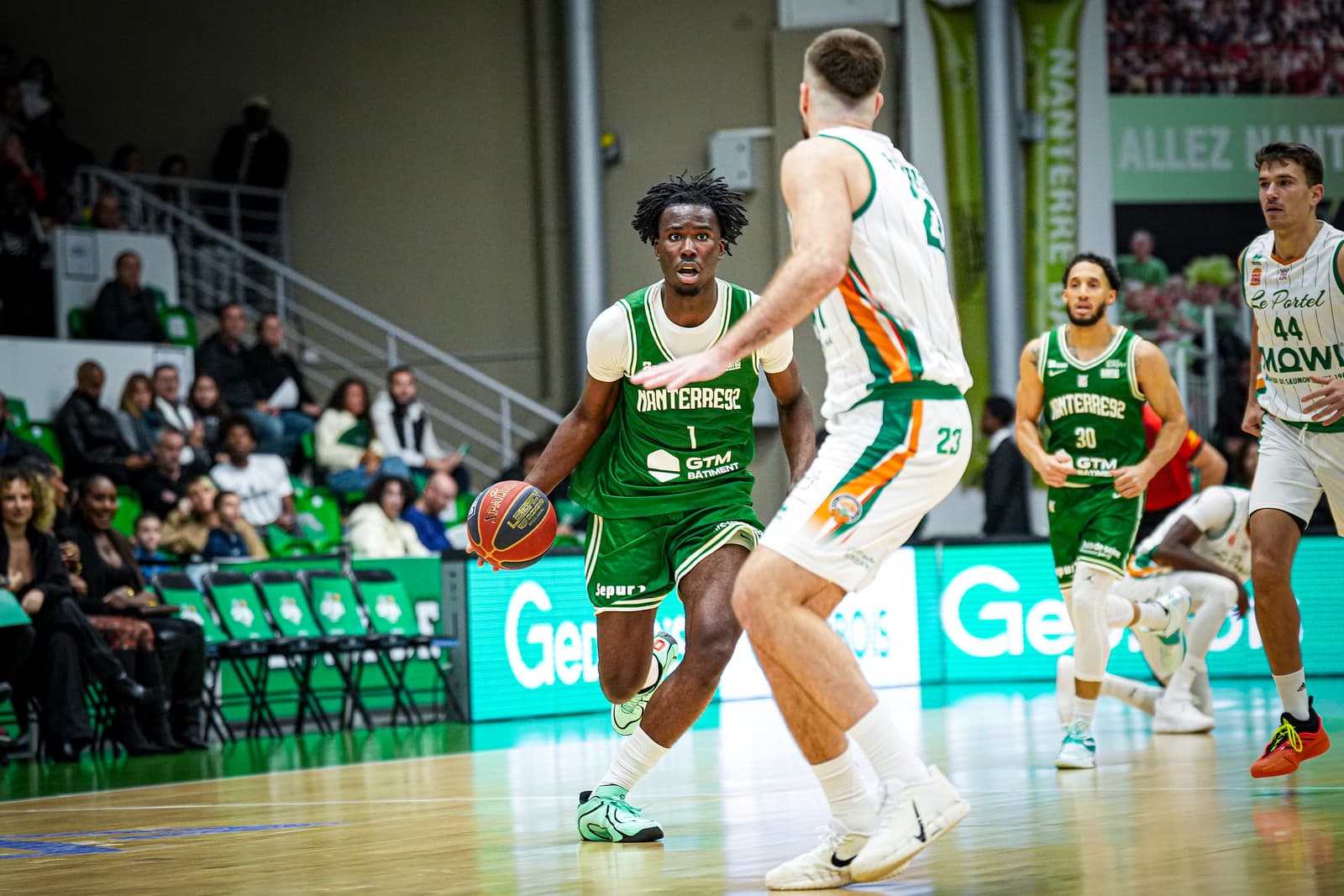 Hugo Yimga-Moukouri claque son record de points en Betclic ELITE à Nancy