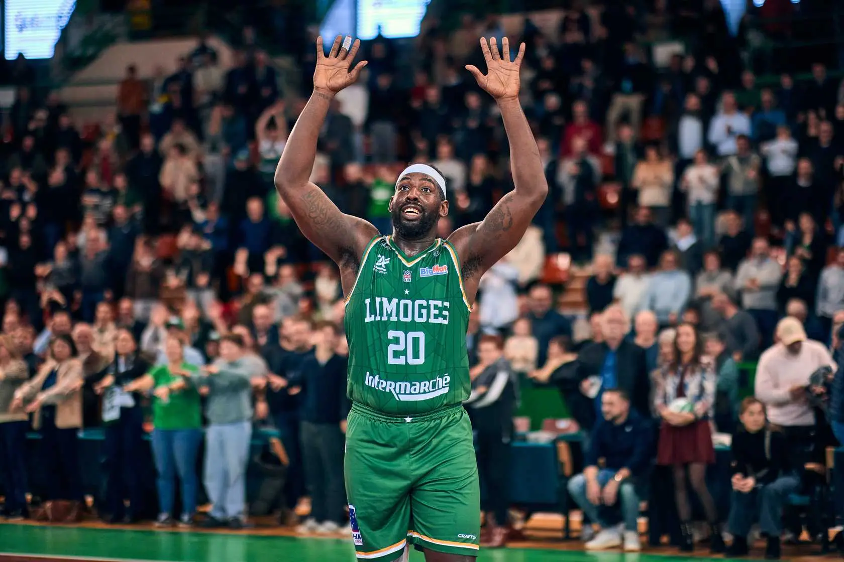 ITW Gavin Ware (Limoges) : « Rester dans la course aux playoffs »