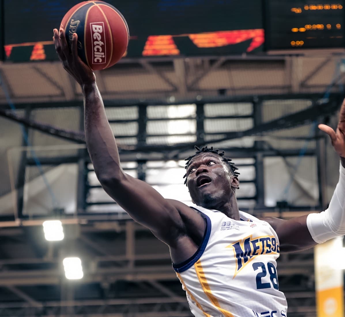 Les Metropolitans 92 dominent l’ADA Blois