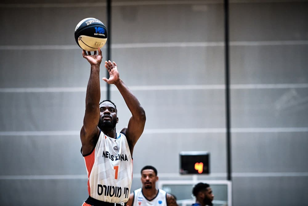 Ike Nwamu va remplacer Roberto Gallinat à Nancy, un pivot attendu