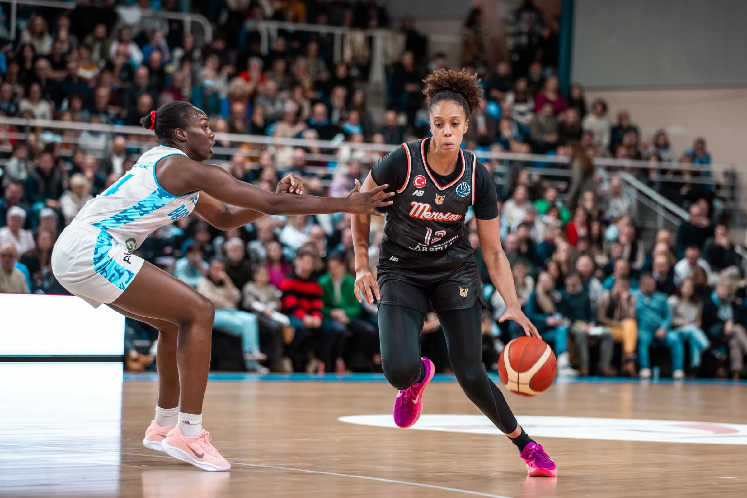 Iliana Rupert victime d’une fracture de la main !
