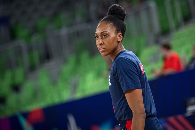 « J’étais limite paralysée » : quand Sandrine Gruda découvre au Train Bleu qu’elle ne fera pas les Jeux Olympiques…