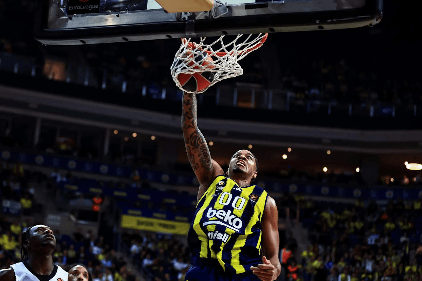Après Daniel Theis, le Maccabi Tel-Aviv signe un autre intérieur d’EuroLeague