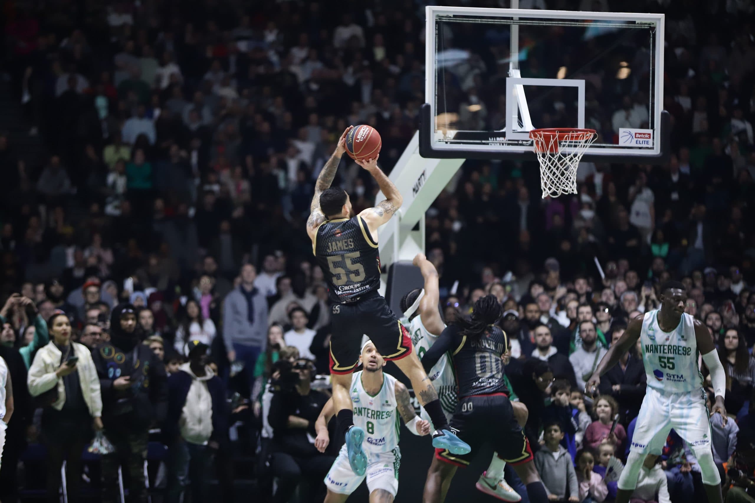 Sasa Obradovic sur Mike James : « J’ai de la chance d’avoir rencontré un tel joueur »