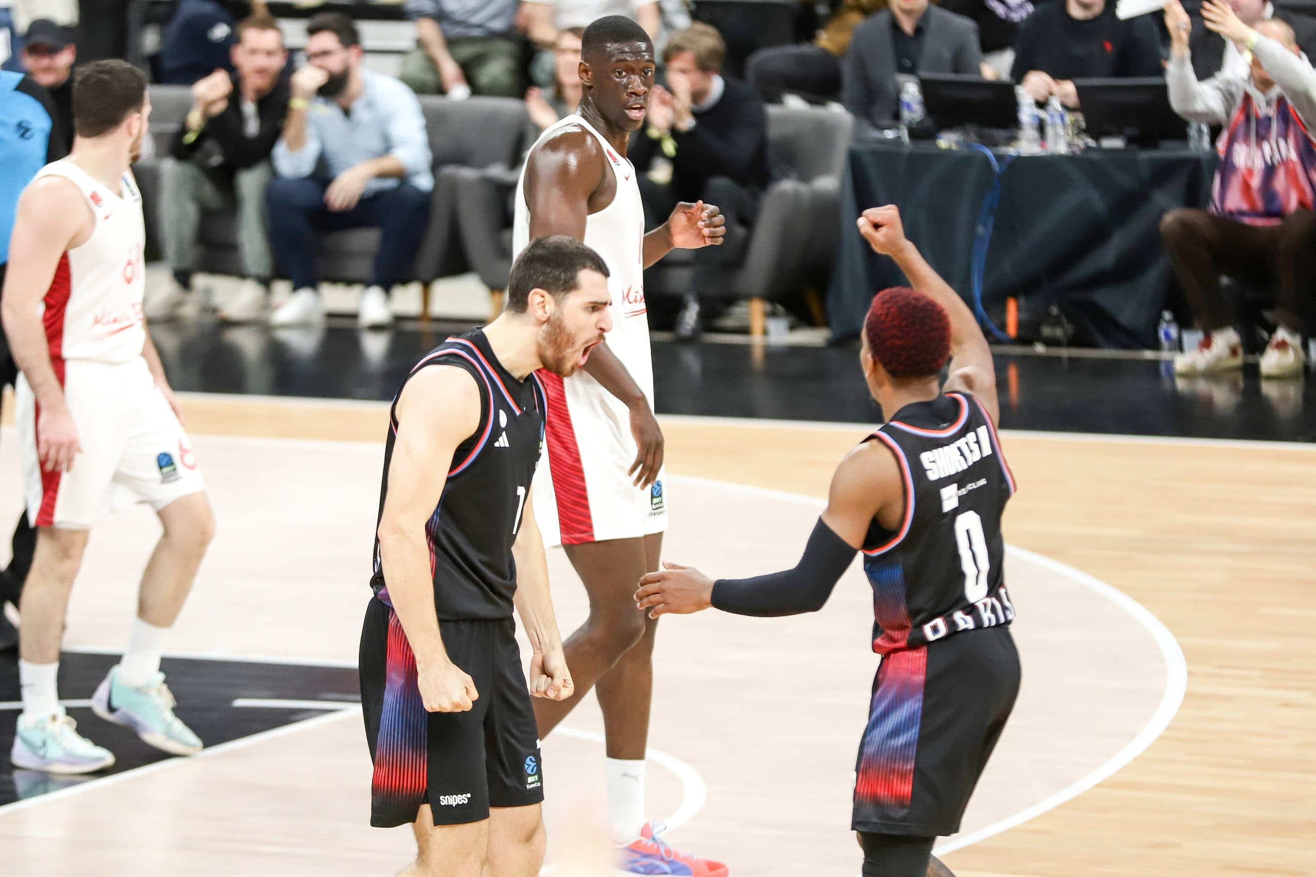 Paris, une démonstration à temps partiel face à la JL Bourg en ouverture de la finale d’EuroCup !
