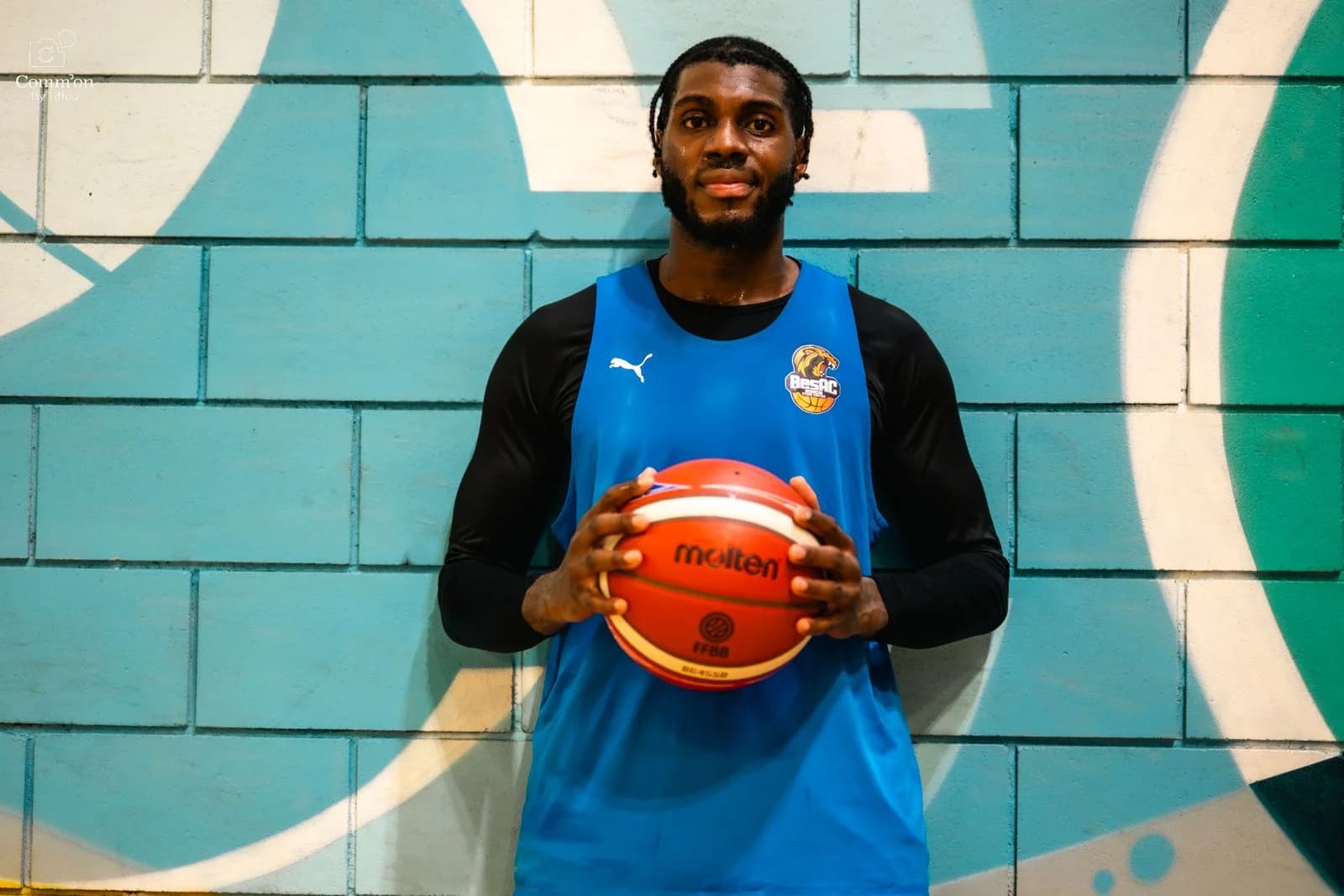 Quasiment deux ans après son dernier match, Josaphat Bilau revient en France et va enfin lancer sa carrière pro !