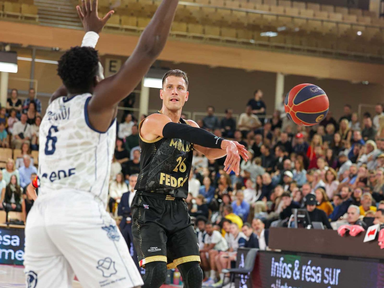 L’AS Monaco redevient seul leader malgré la sanction, Saint-Quentin se rassure un peu