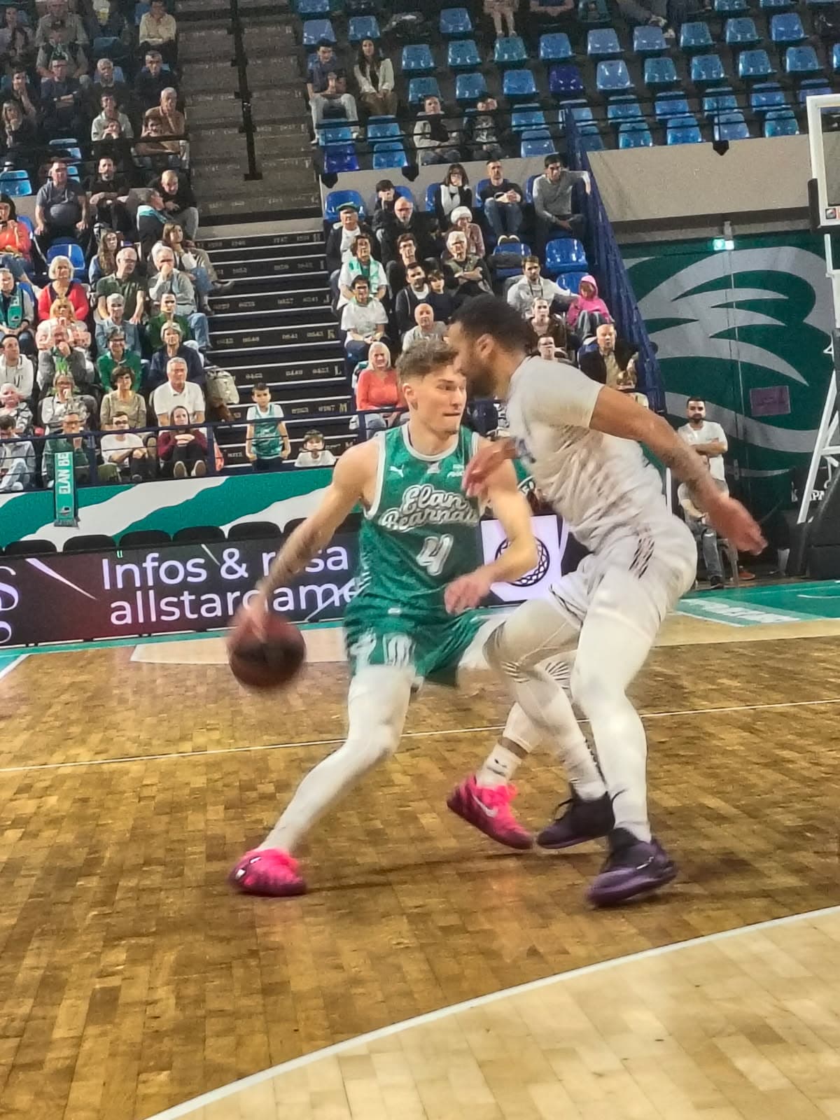 Poitiers renverse l’Élan Béarnais sur le gong