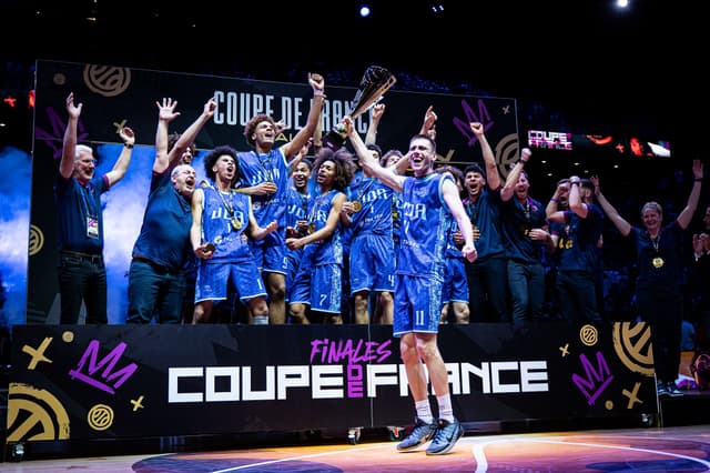 La JDA Dijon remporte la première Coupe de France U18 de son histoire au terme de sa première finale, Le Mans encore finaliste malheureux