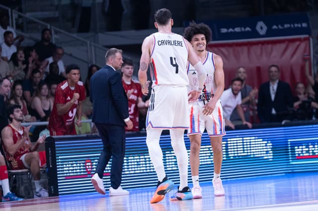 Nadir Hifi (26 points) déploie son arsenal : Paris désarme Strasbourg et file en demi-finale