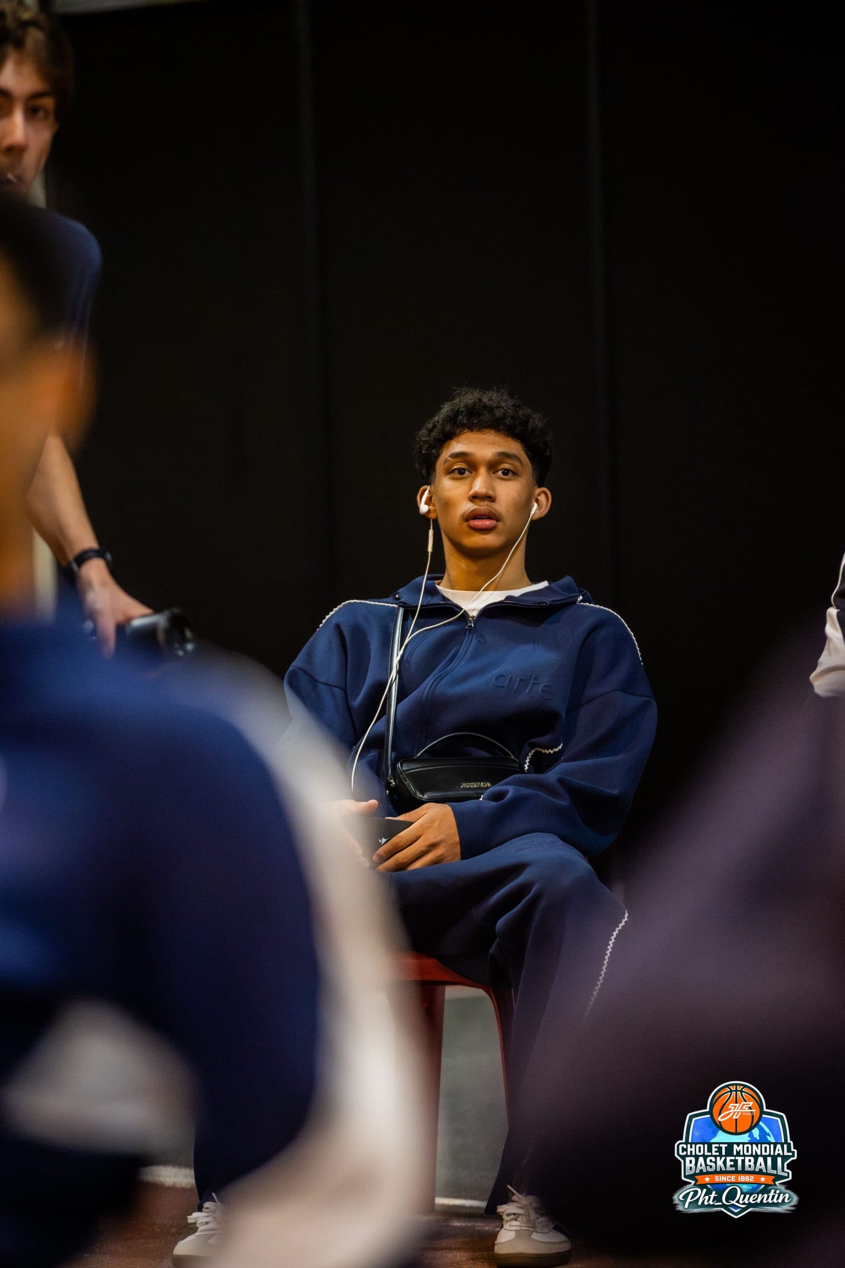 Aaron Towo-Nansi, son regard sur le Cholet Mondial Basketball et ses grandes ambitions pour la fin de saison