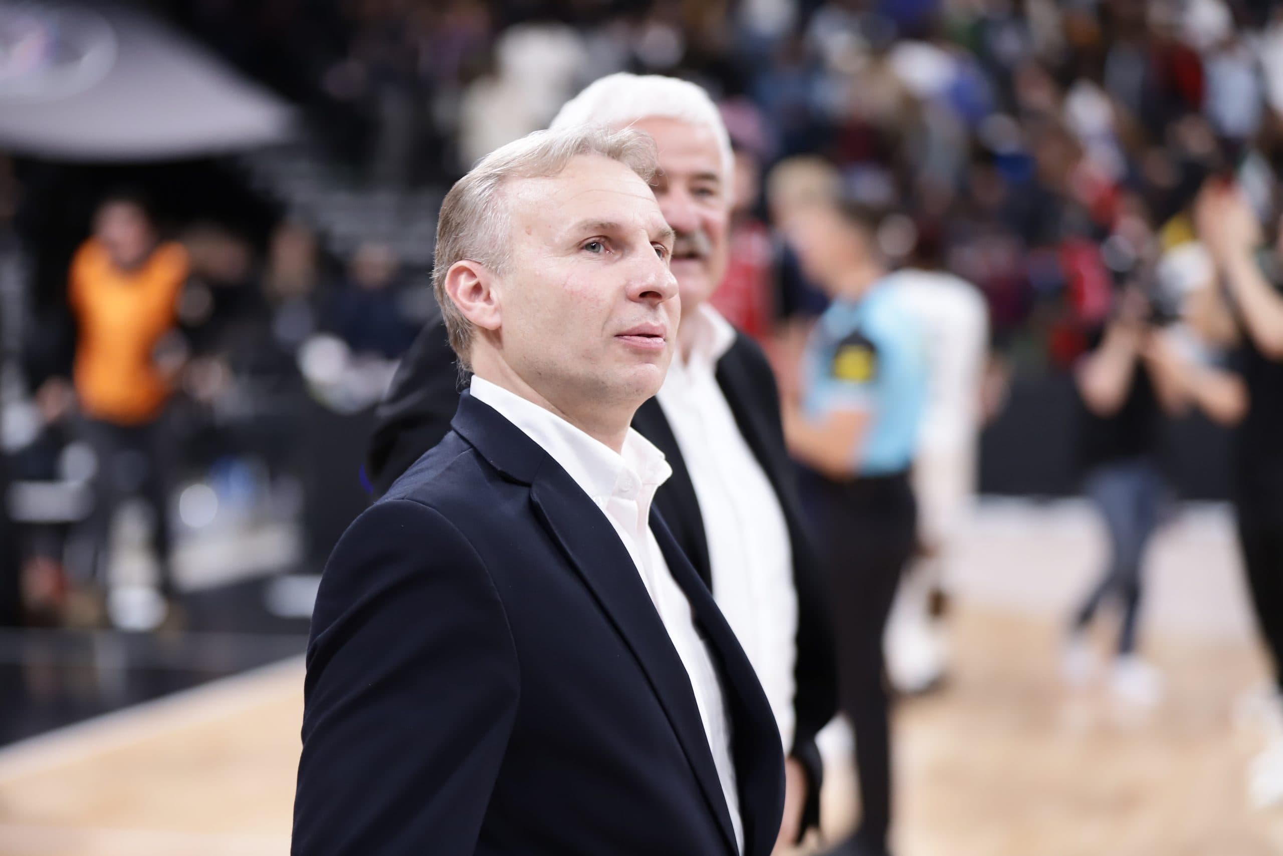 « On sait qui on est et d’où on vient » : la réaction de Laurent Vila (Cholet) après la victoire contre Paris