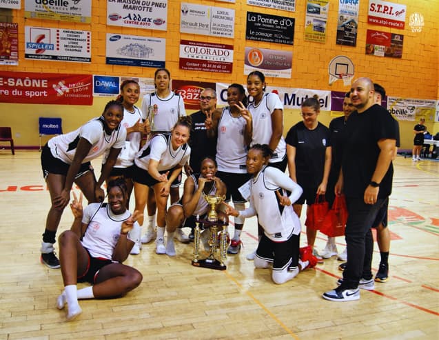 Villeneuve d’Ascq domine Bourges pour la première du LuxElle Trophy