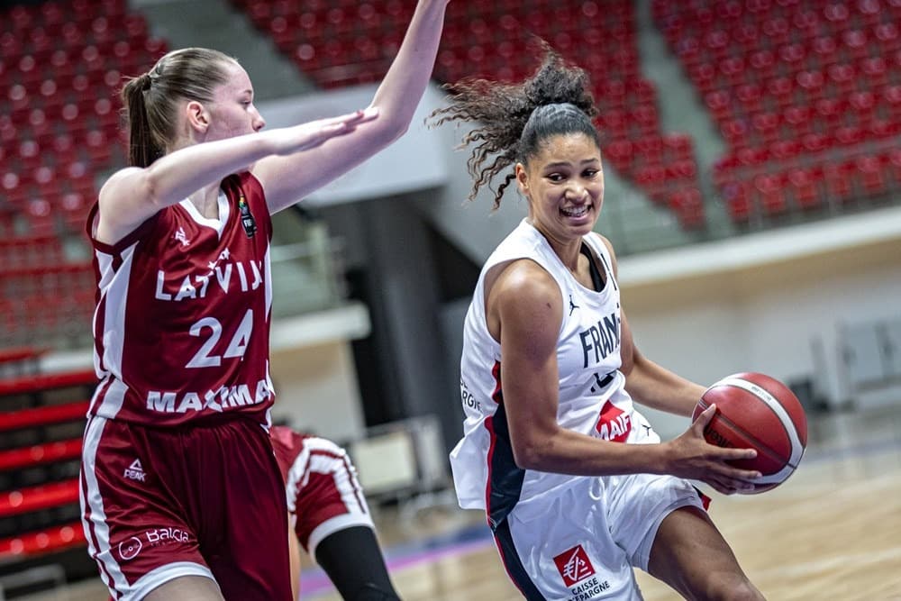 Les Bleuettes étrillent la Lettonie et filent en demi-finales