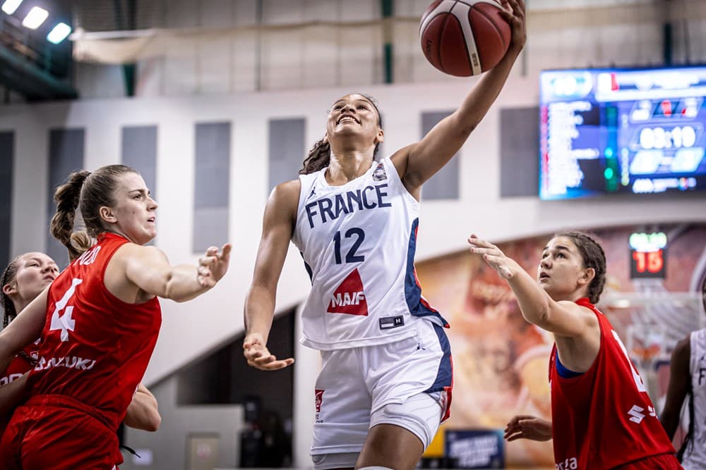 L’équipe de France U16 féminine surpasse la Pologne en huitièmes