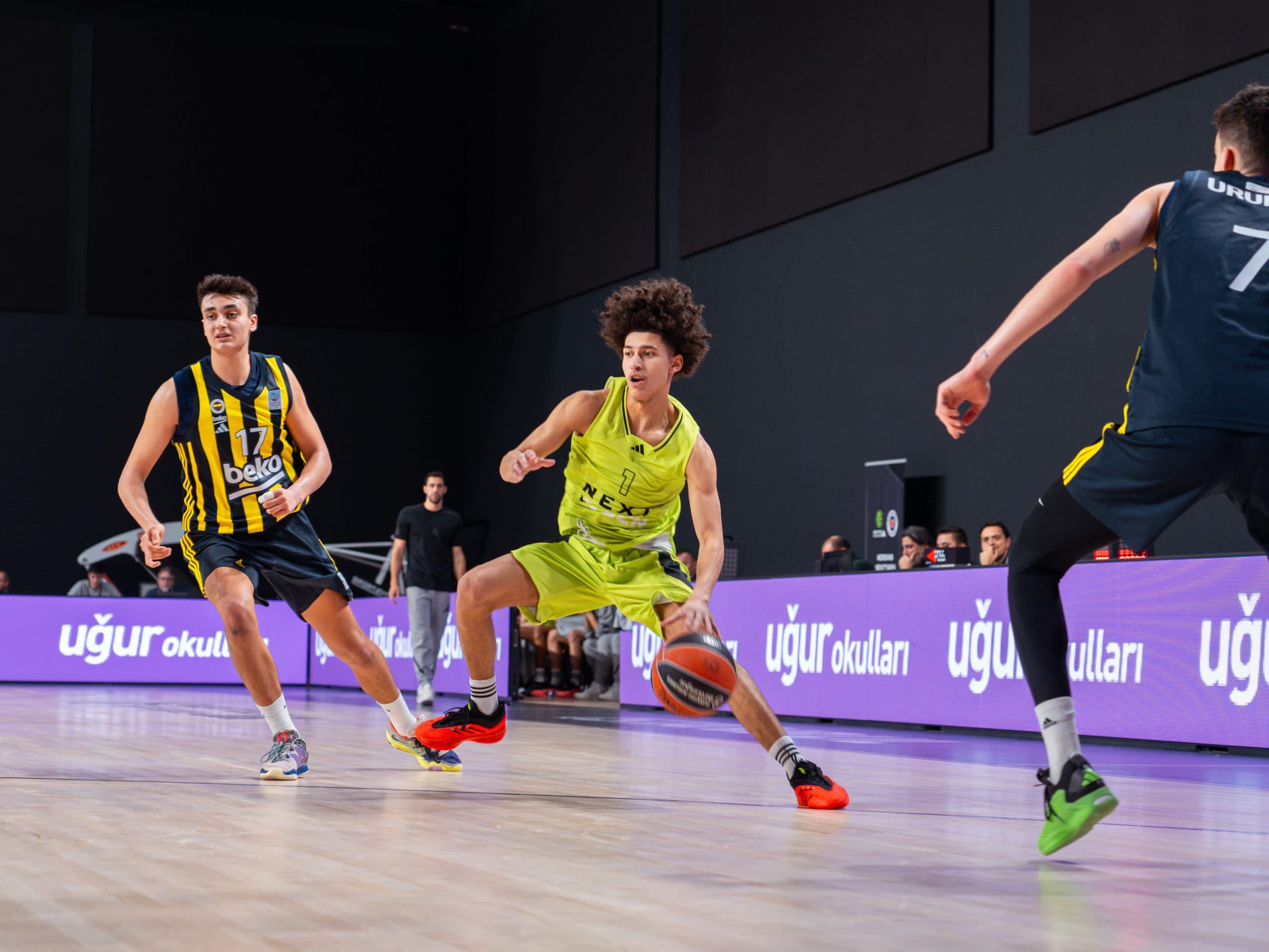 Jahel Trefle et Isaac Guedegbe très performants face au Fenerbahçe