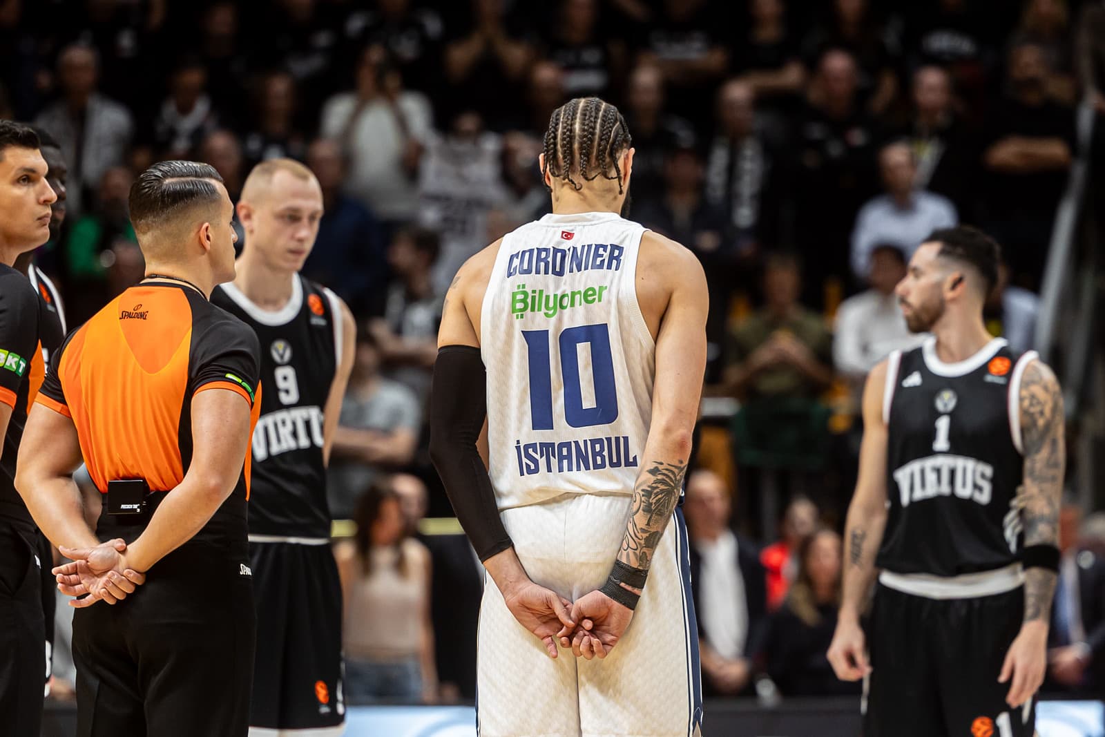 Cordinier et Beaubois touchés, Poirier forfait : l’Anadolu Efes très diminué avant la réception de l’Olympiakos