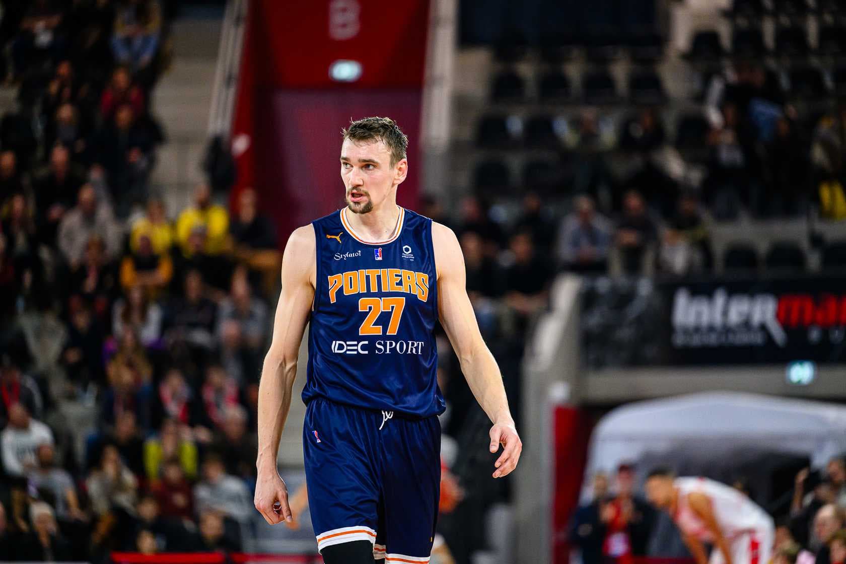 Poitiers perd un nouveau cadre sur ce début de saison