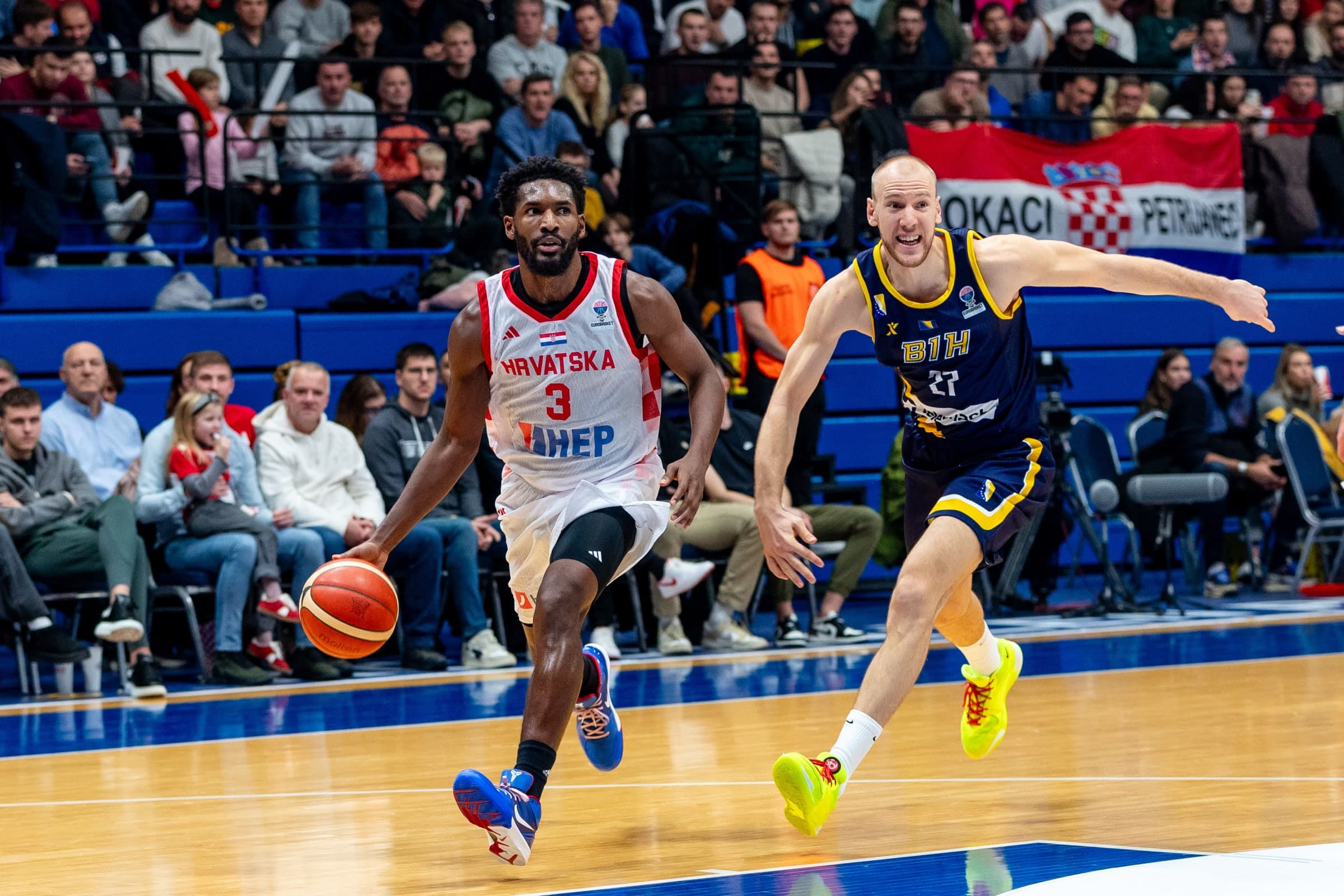 Adversaire des Bleus, la Croatie domine la Bosnie-Herzégovine