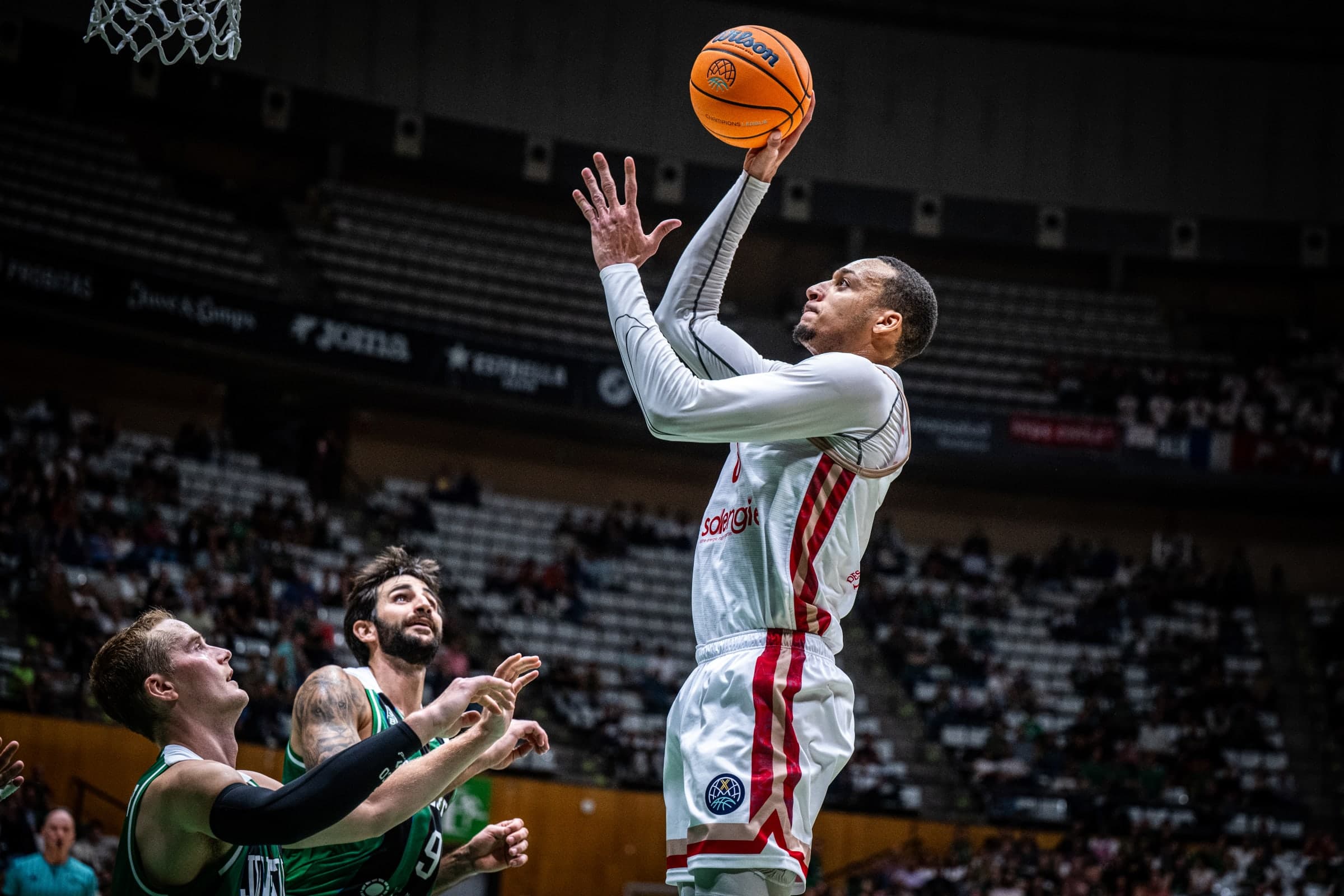 Cholet Basket : plus de peur que de mal pour McNeace, Miles prêt pour Dijon