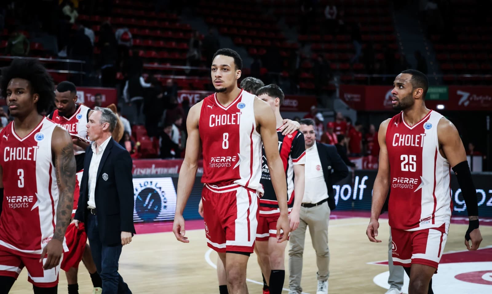 Cholet privé de ses deux pivots face à Badalone et Ricky Rubio