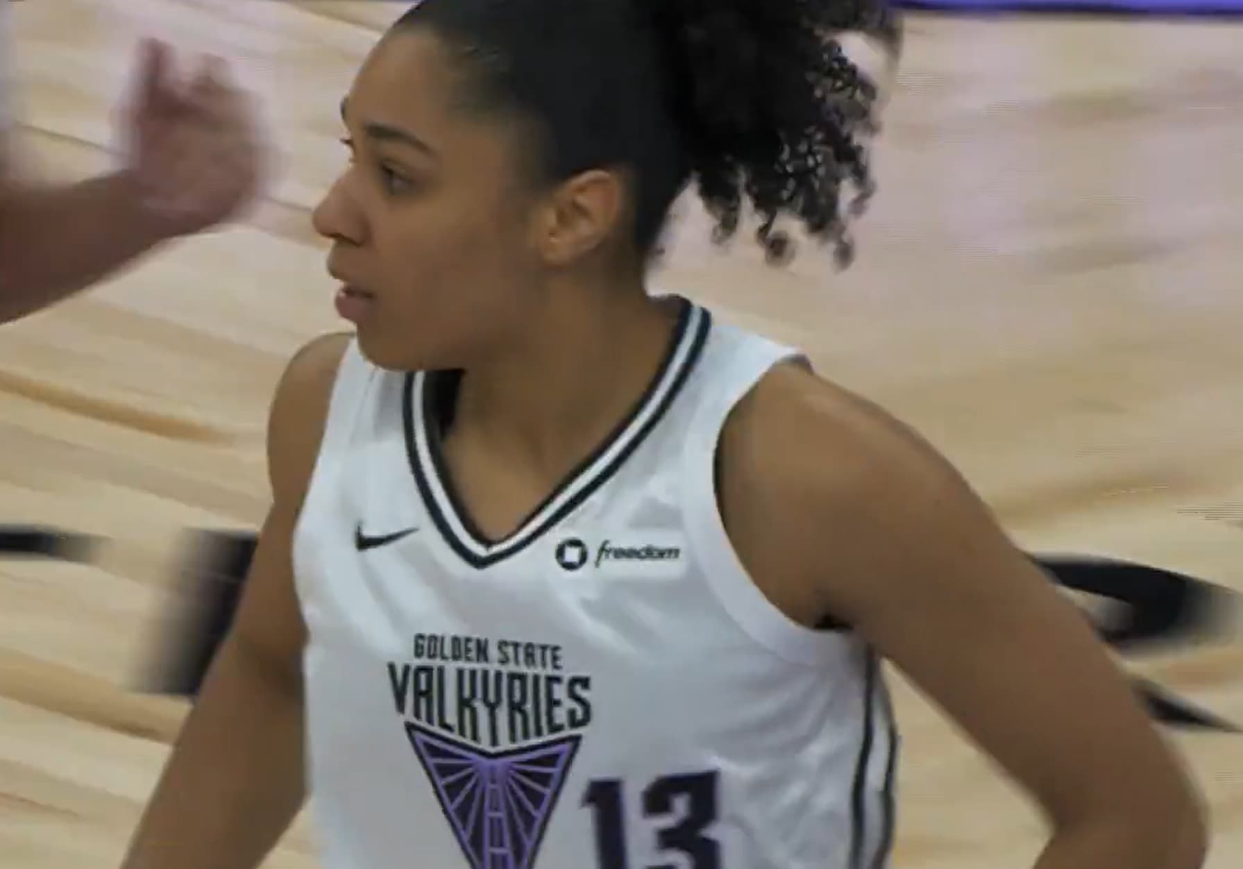 Salaün et Leite écrivent l’histoire des Valkyries, Akoa-Makani titulaire et vainqueure avec Phoenix