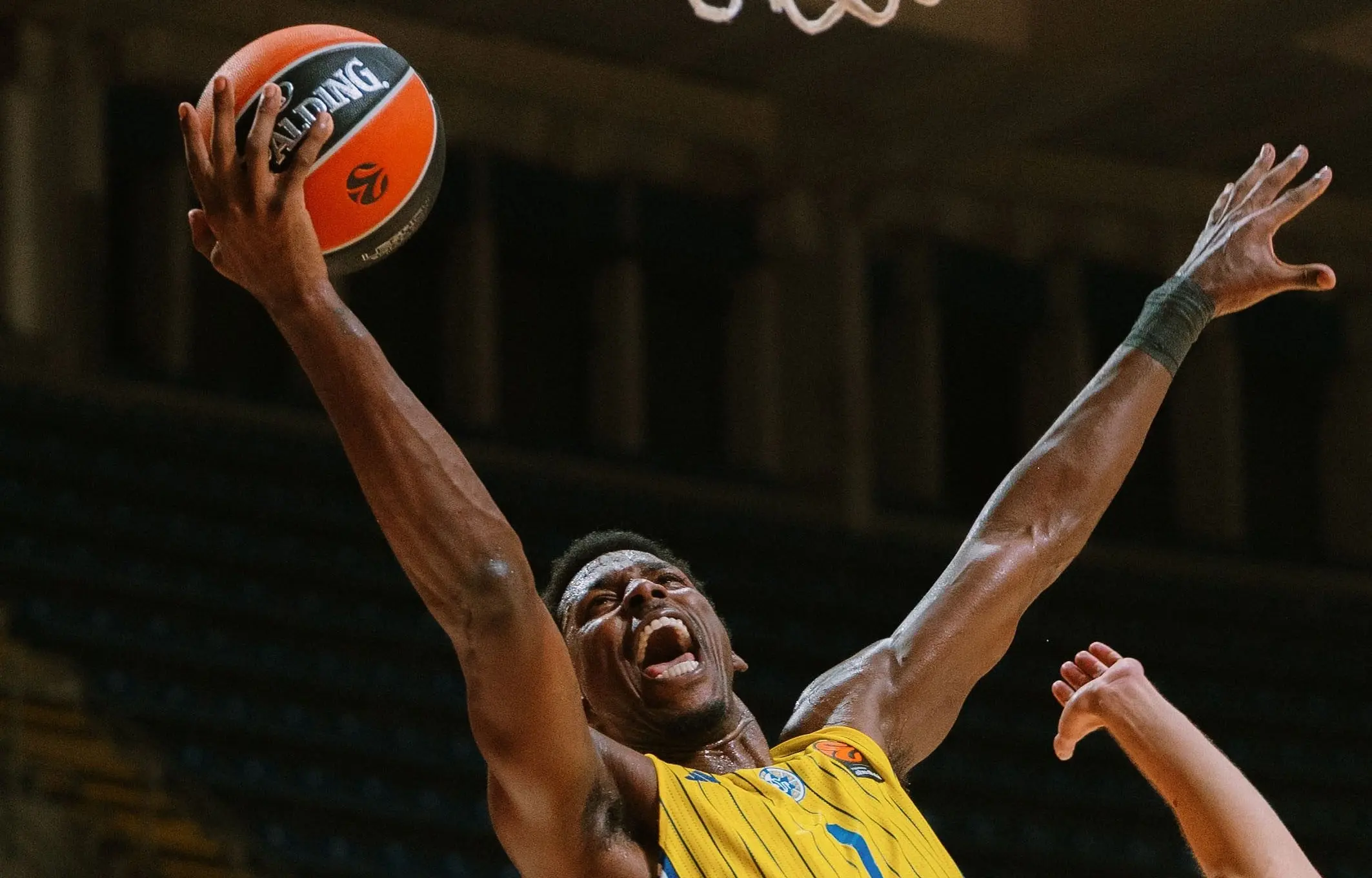 Jaylen Hoard solide, Timothé Luwawu-Cabarrot répond : duel tricolore lors de Maccabi – Baskonia en EuroLeague