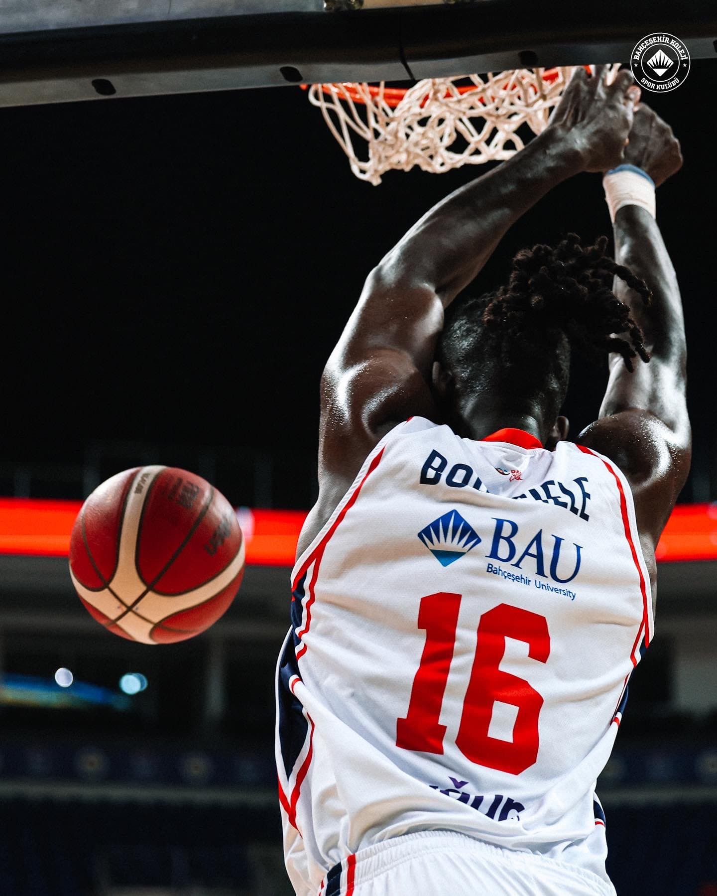 Jerry Boutsiele s’éclate avec le Bahçesehir Koleji en Turquie