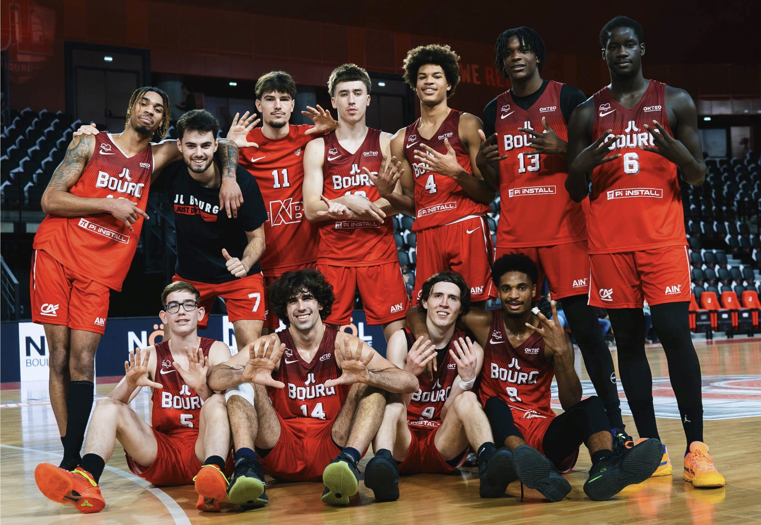 La JL Bourg surclasse Le Mans et conforte sa place de leader
