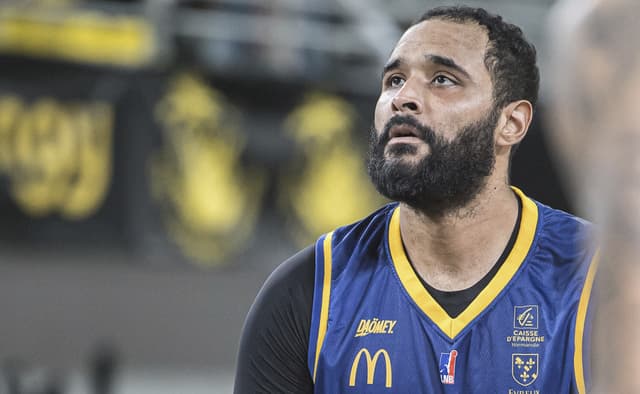 Joe Burton (Évreux) ne rejouera pas cette saison