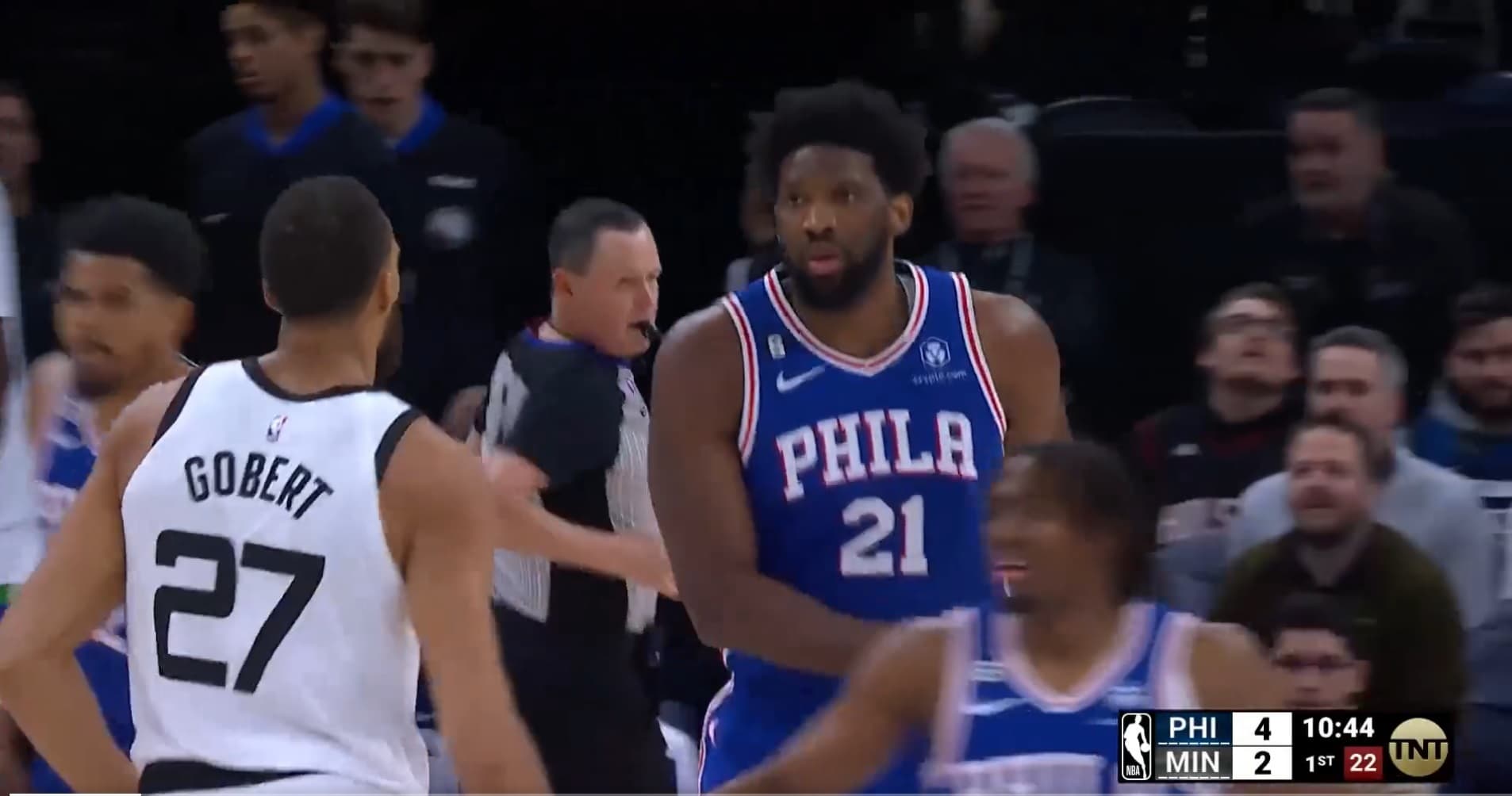 Rudy Gobert dominé par Joel Embiid, Ousmane Dieng confirme