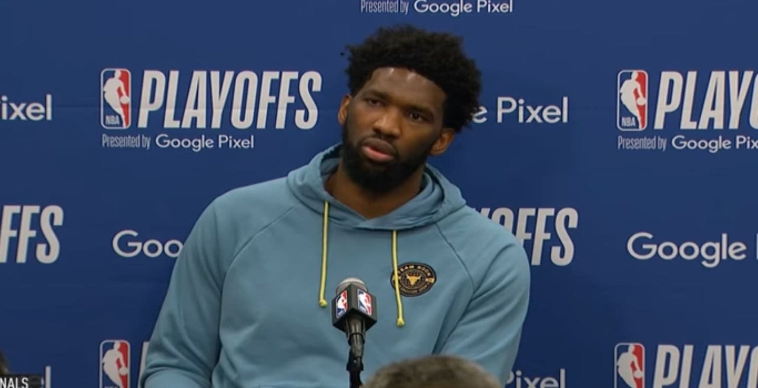 Joel Embiid veut d’abord se soigner avant de penser à l’équipe de France