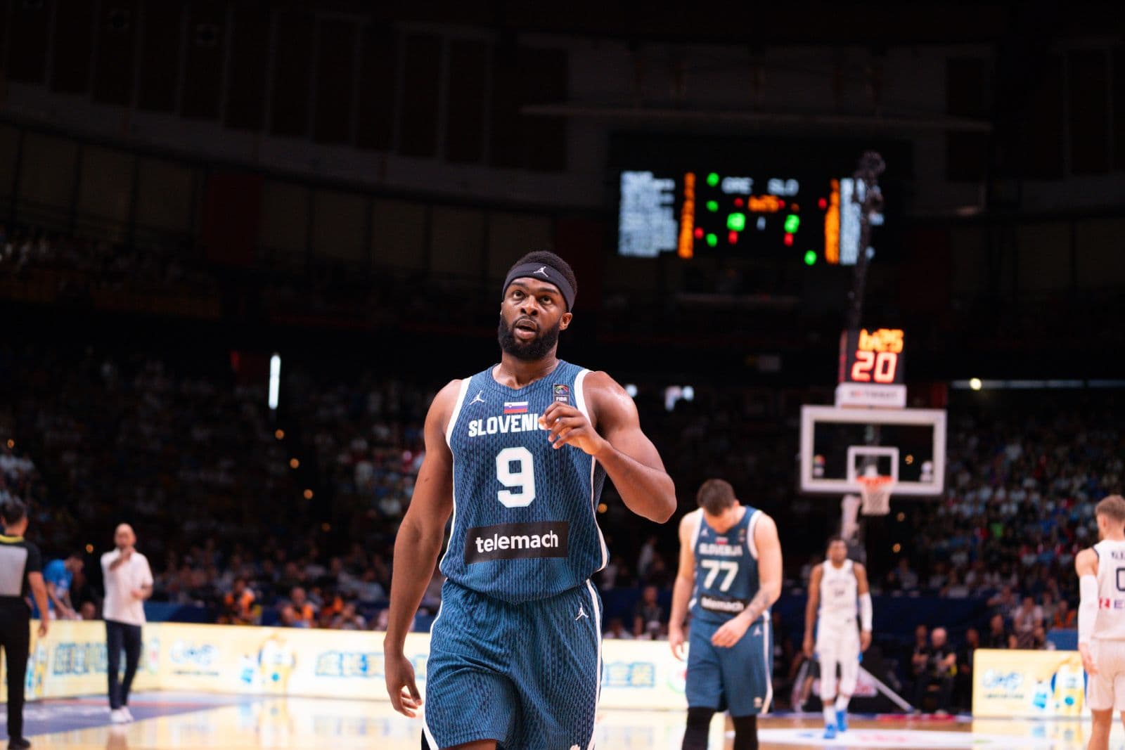La Slovénie dépeuplée derrière Doncic : un deuxième forfait majeur confirmé !